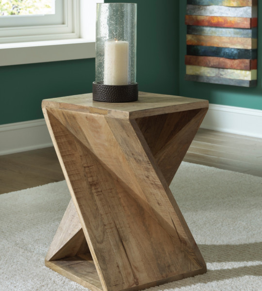 Zalemont Accent Table