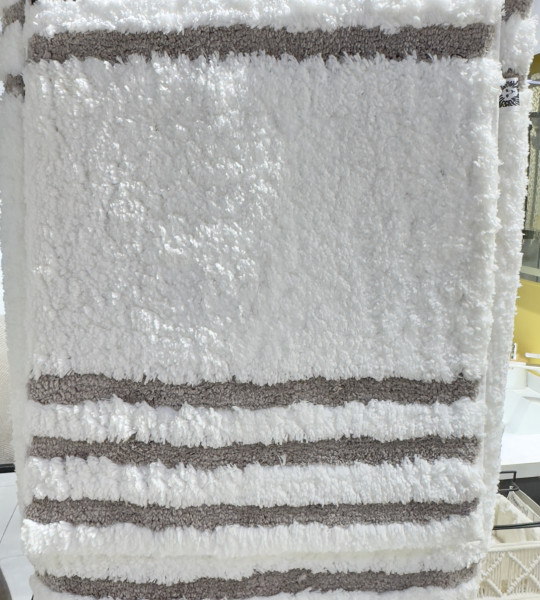 Anne klein Plush bathroom rug