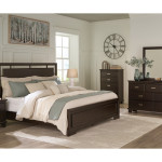 Covetown King Panel Bedroom Set
