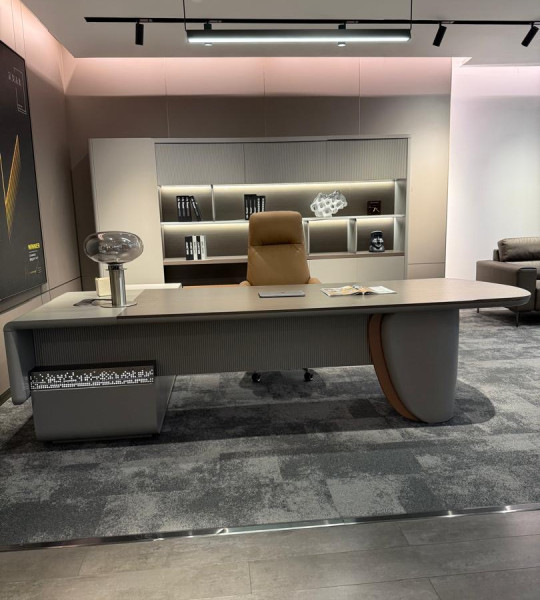 Brooklyn Executive Desk